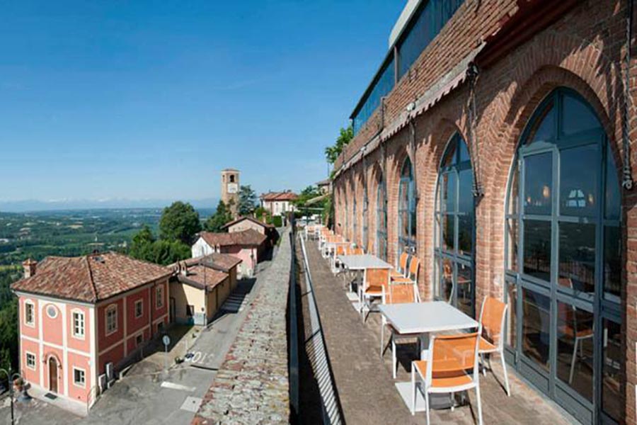 sposi-in-regala-una-cena-all-hotel-santa-vittoria-d-alba