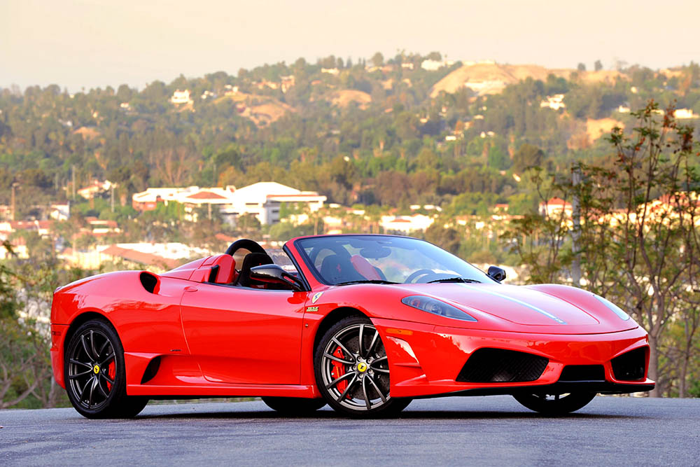 una-ferrari-per-san-valentino